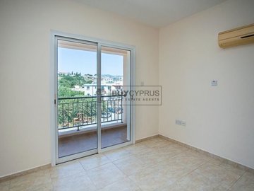 Apartment For Sale  in  Chlorakas