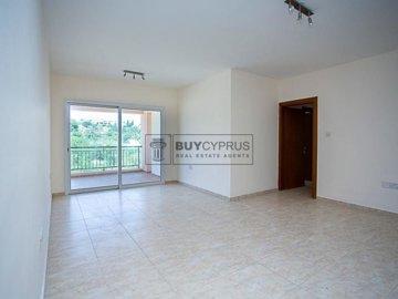Apartment For Sale  in  Chlorakas