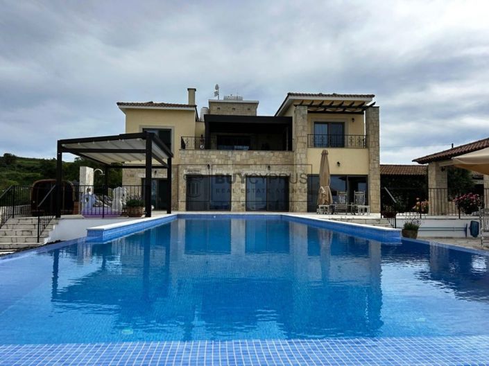 Image No.54-4 Bed Villa for sale