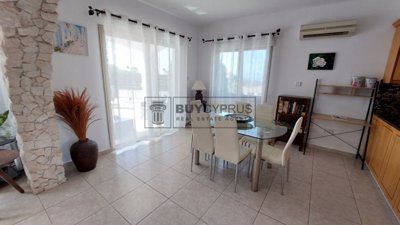 Detached Villa For Sale  in  Peyia