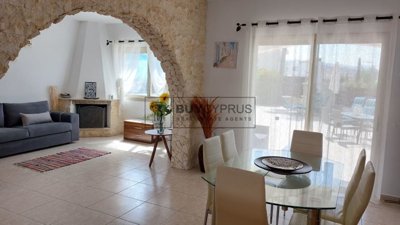 Detached Villa For Sale  in  Peyia