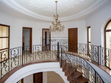 Detached Villa For Sale  in  Ypsonas