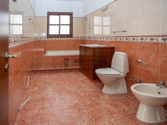 Image No.17-4 Bed Villa for sale