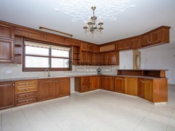 Detached Villa For Sale  in  Ypsonas