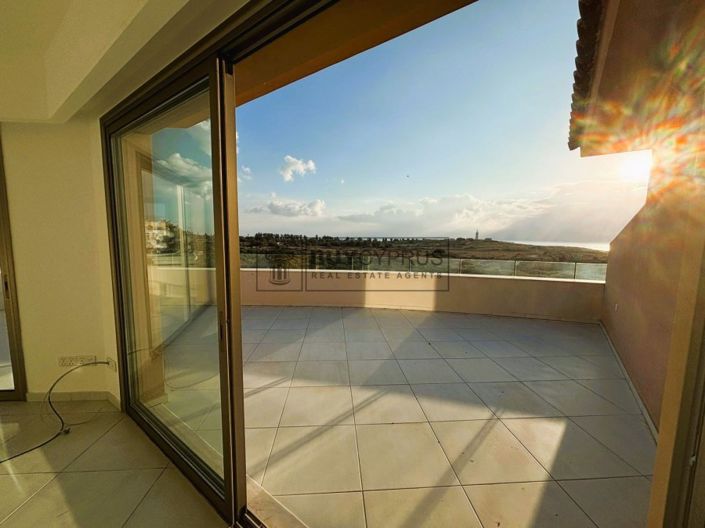 Image No.2-Appartement de 3 chambres à vendre à Kato Paphos
