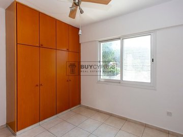 Apartment For Sale  in  Tombs of the Kings
