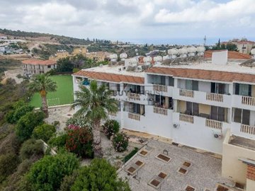 Apartment For Sale  in  Peyia