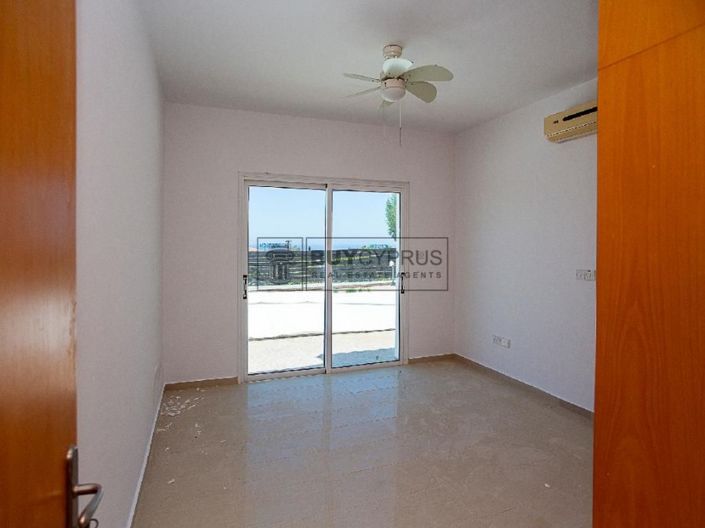 Image No.17-3 Bed Villa for sale