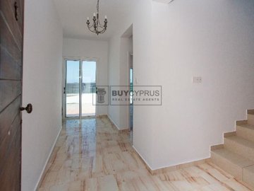 Detached Villa For Sale  in  Peyia