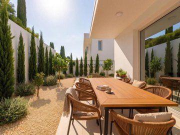 Semi Detached Villa For Sale  in  Sea Caves