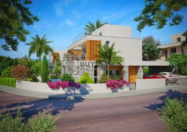 Detached Villa For Sale  in  Paphos Town