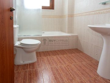 Town House For Sale  in  Anavargos