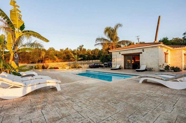 Image No.22-3 Bed Villa for sale