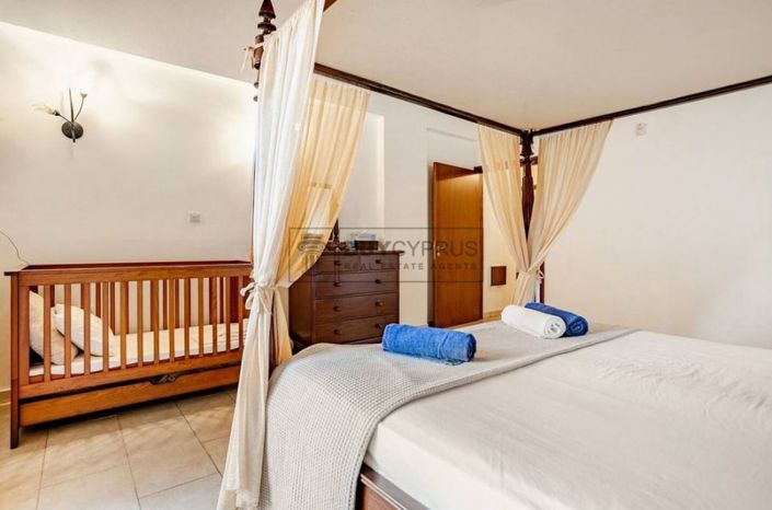 Image No.29-3 Bed Villa for sale