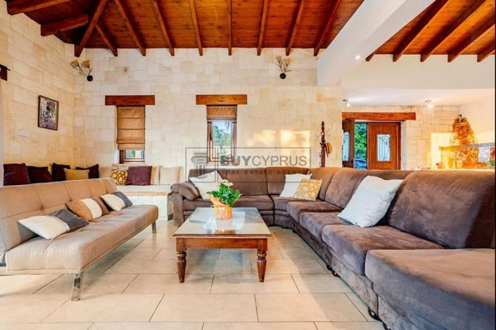 Image No.3-3 Bed Villa for sale