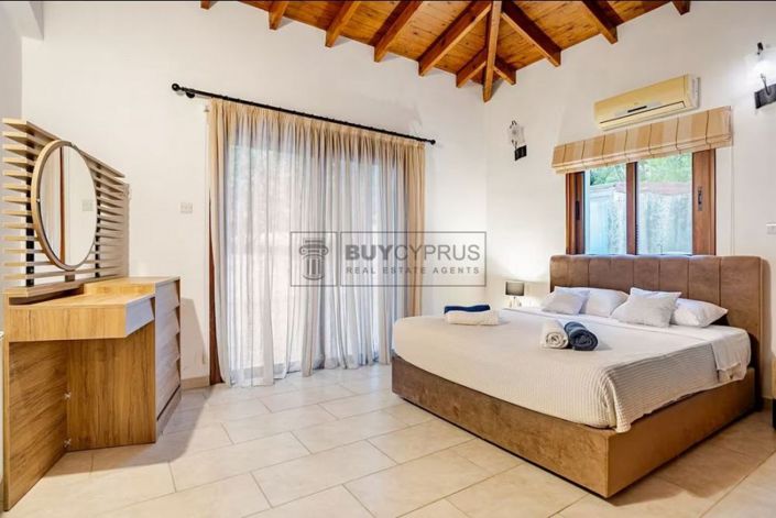 Image No.32-3 Bed Villa for sale
