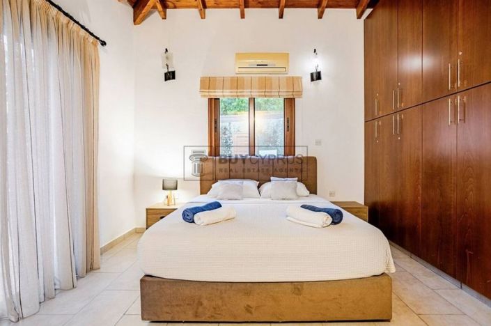 Image No.33-3 Bed Villa for sale
