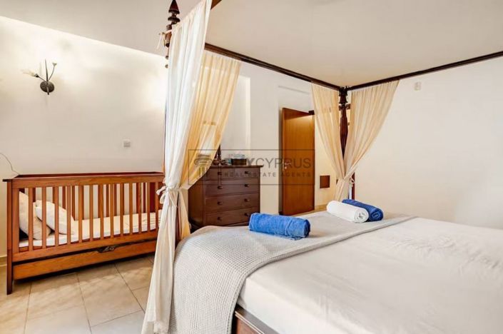 Image No.34-3 Bed Villa for sale