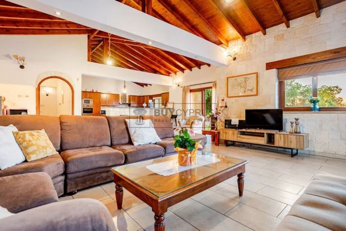 Image No.4-3 Bed Villa for sale