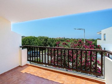 Town House For Sale  in  Chlorakas