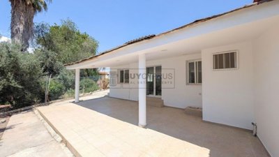 Detached Villa For Sale  in  Anarita