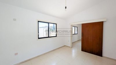 Detached Villa For Sale  in  Anarita