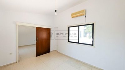 Detached Villa For Sale  in  Anarita