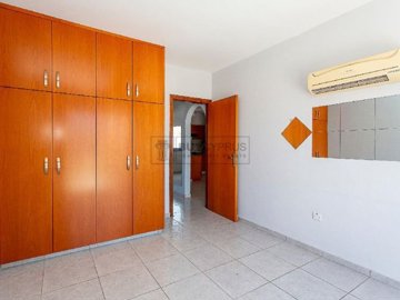 Apartment For Sale  in  Universal