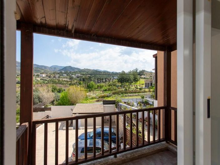 Image No.22-2 Bed Property for sale