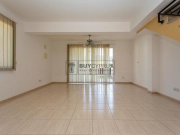 Semi Detached Villa For Sale  in  Argaka