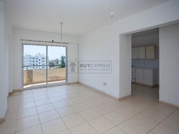 Apartment For Sale  in  Paphos Town