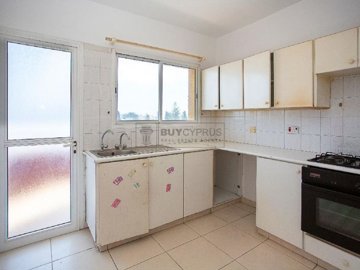 Apartment For Sale  in  Paphos Town