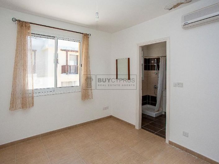 Image No.12-Propriété de 2 chambres à vendre à Argaka