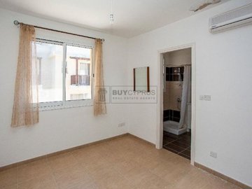 Semi Detached Villa For Sale  in  Argaka