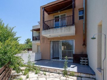 Semi Detached Villa For Sale  in  Argaka