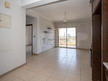 Apartment For Sale  in  Tombs of the Kings