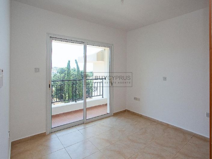 Image No.12-2 Bed Townhouse for sale