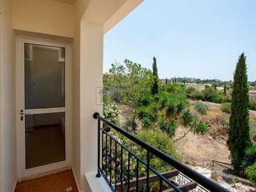 Town House For Sale  in  Chlorakas