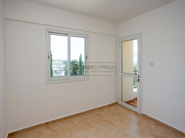 Image No.15-2 Bed Townhouse for sale