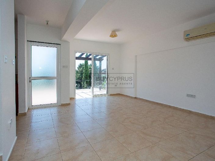 Image No.7-2 Bed Townhouse for sale