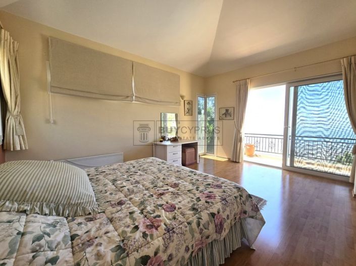 Image No.26-4 Bed Villa for sale