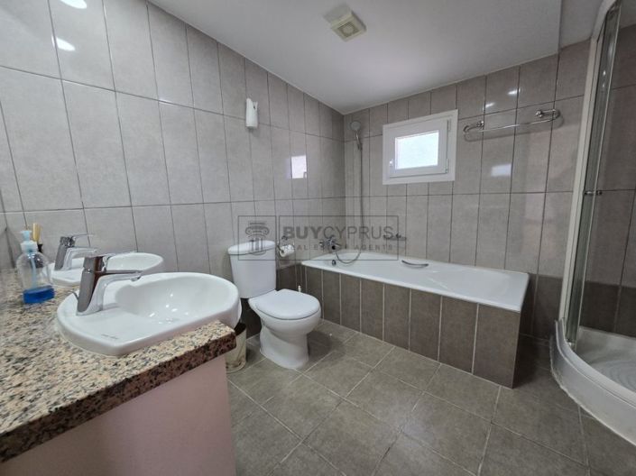Image No.29-4 Bed Villa for sale