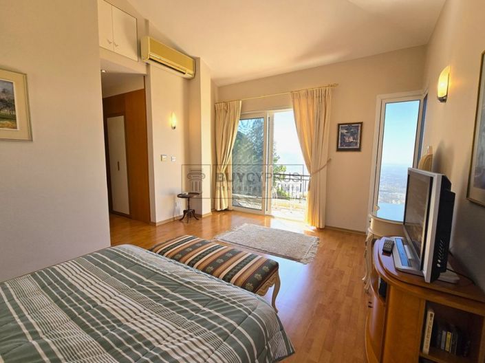 Image No.34-4 Bed Villa for sale
