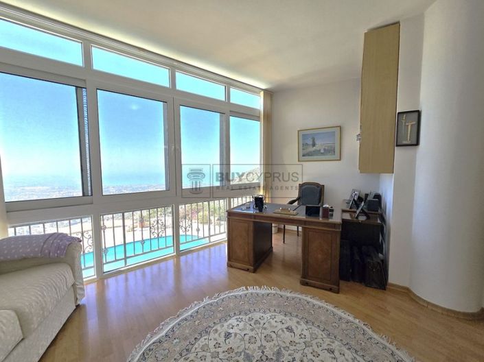 Image No.38-4 Bed Villa for sale