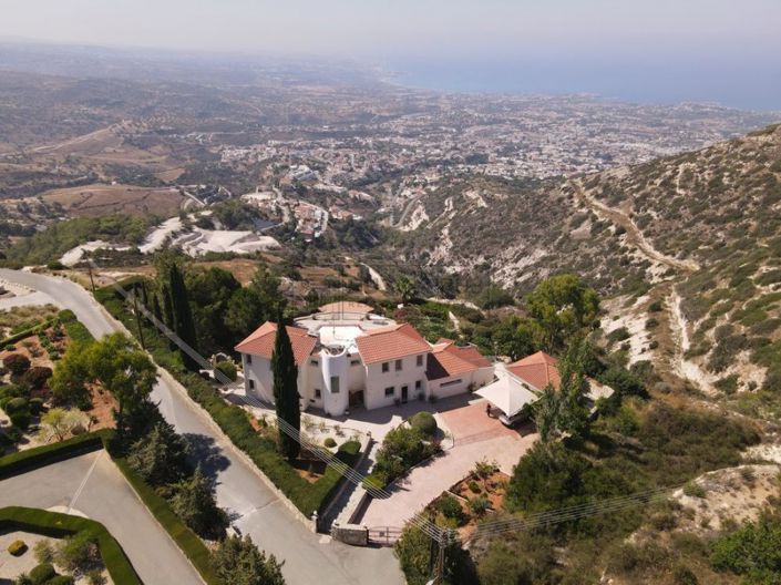 Image No.56-4 Bed Villa for sale
