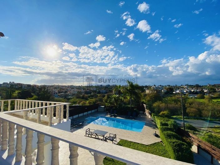 Image No.2-5 Bed Villa for sale
