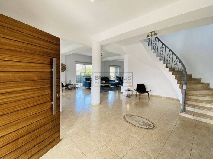 Image No.4-5 Bed Villa for sale