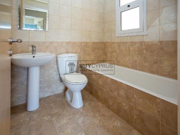 Apartment For Sale  in  Polis