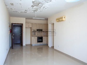 Apartment For Sale  in  Polis