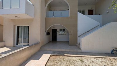 Apartment For Sale  in  Mesa Chorio